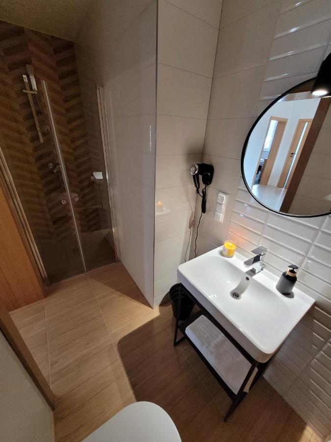 Good Sleep Bed & Breakfast Kolonowskie Exterior photo